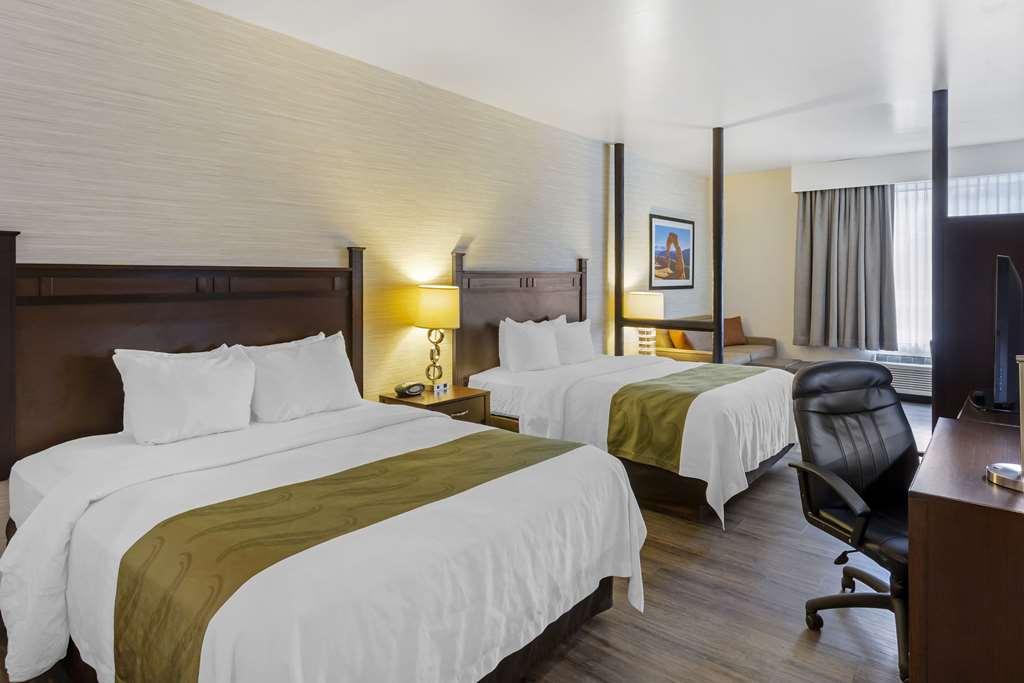Quality Suites Moab Near Arches National Park Oda fotoğraf